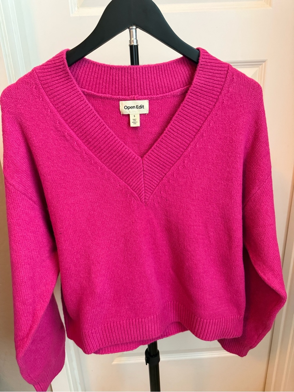 Open Edit Women's V-Neck Sweater in Fuchsia Pink